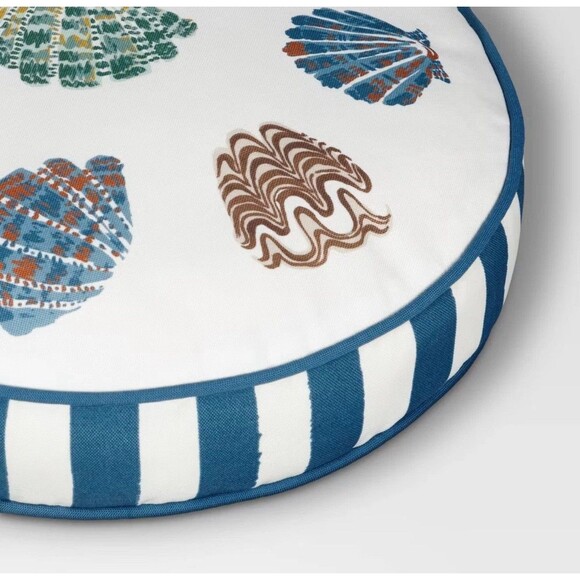 Threshold 16” Round Outdoor Throw Pillow Blue Shells Patio Cushion NEW - Picture 4 of 6
